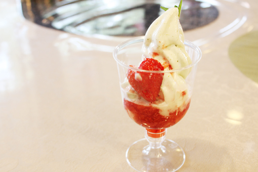 small parfaits made of Amaō strawberries